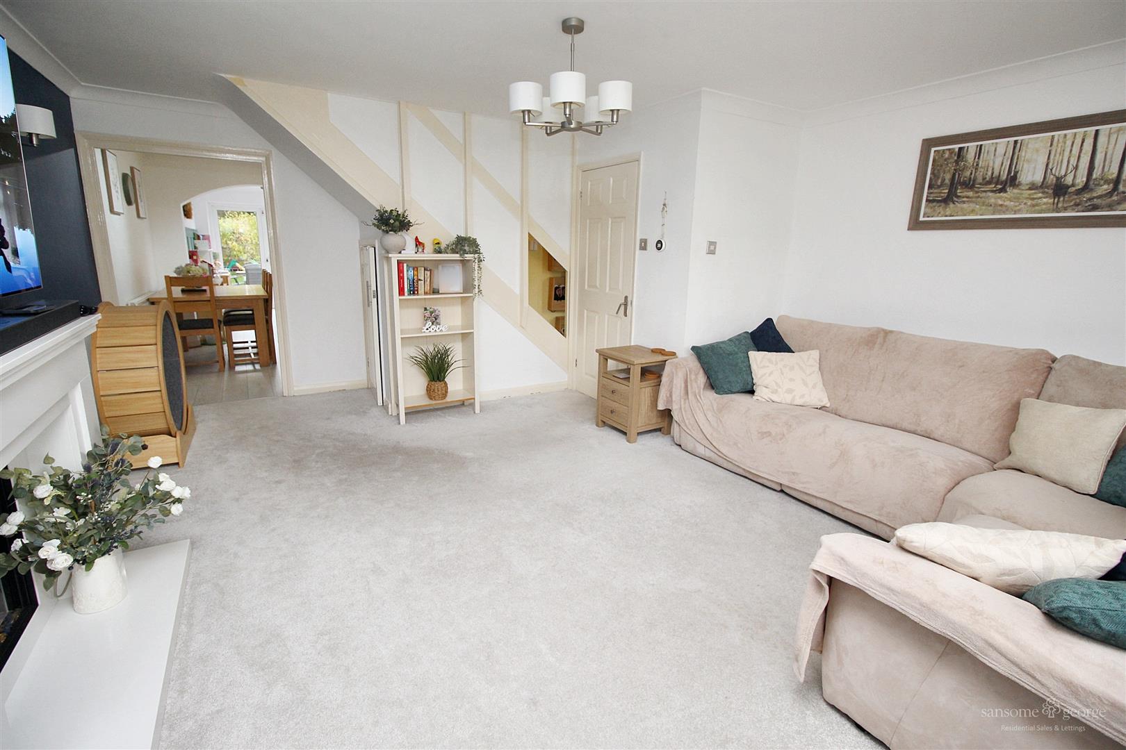 Vine Crescent, Reading